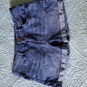 Lauren Conrad, Mid rise, Size 4 shorts